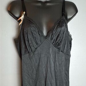 VTG Shadowline Women’s Full Length Black Slip Size 38 X 30” Long Original Tags